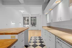 148 W 23rd St, New York City, NY 10011 - Photo 2