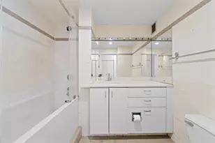 148 W 23rd St, New York City, NY 10011 - Photo 18