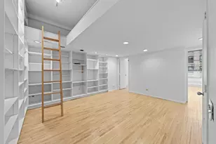 148 W 23rd St, New York City, NY 10011 - Photo 10