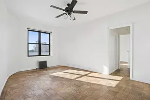 2 Grace Ct, New York City, NY 11201 - Photo 4