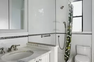 2 Grace Ct, New York City, NY 11201 - Photo 8