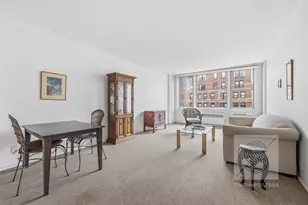 200 W 79th St, New York City, NY 10024 - Photo 2