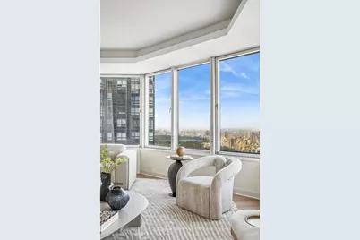150 W 56th Street #6001, New York, NY 10019 - Photo 8