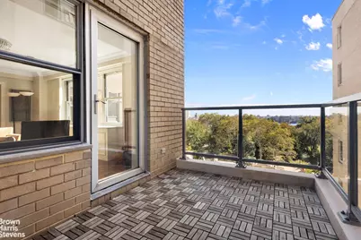 535 E 86th Street #10J, New York City, NY 10028 - Photo 8