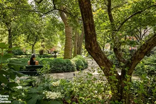 48 Gramercy Park N, New York City, NY 10010 - Photo 16