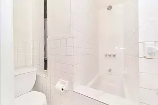 230 E 25th St, New York, NY 10010 - Photo 4