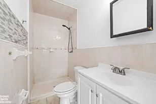 17 Tessa Ct, New York, NY 10304 - Photo 14