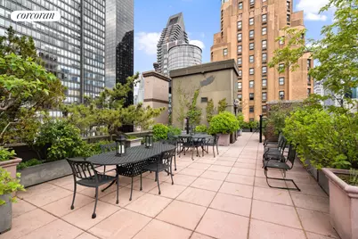 10 Mitchell Place #9G, New York, NY 10017 - Photo 6