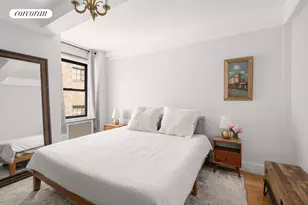 10 Mitchell Pl, New York, NY 10017 - Photo 4