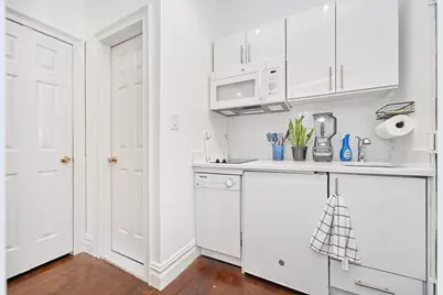 226 W 13th Street #8, New York, NY 10011 - Photo 6