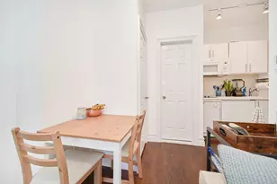 226 W 13th St, New York, NY 10011 - Photo 2