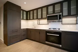 510 E 14th St, New York, NY 10009 - Photo 1