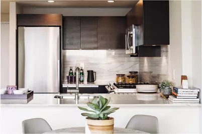 315 W 33rd Street #14I, New York City, NY 10001 - Photo 2