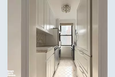 235 E 73rd Street #8D, New York City, NY 10021 - Photo 2