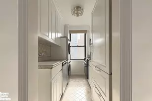 235 E 73rd St, New York City, NY 10021 - Photo 2