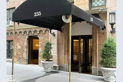 235 E 73rd Street #8D, New York City, NY 10021 - Photo 8