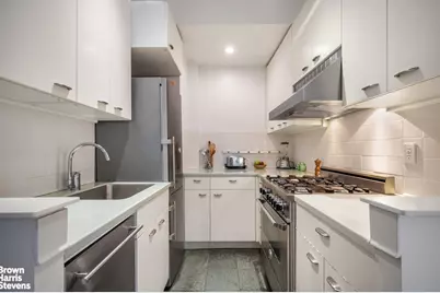 65 Nassau Street #7B, New York City, NY 10038 - Photo 6
