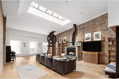 28 Cliff Street #4, New York City, NY 10038 - Photo 1