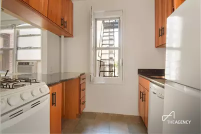 350 E 30th Street #3B, New York, NY 10016 - Photo 4