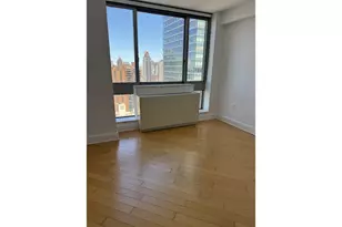 235 E 55th St, New York, NY 10022 - Photo 4