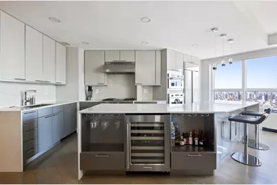 146 W 57th Street #57D, New York City, NY 10019 - Photo 2