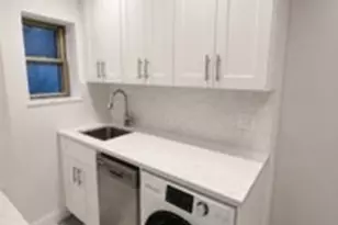 340 E 66th St, New York City, NY 10065 - Photo 4