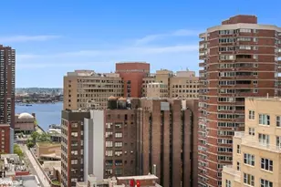 245 E 25th St, New York City, NY 10010 - Photo 16