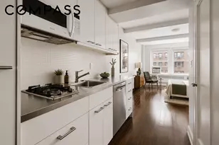 433 W 34th St., New York City, NY 10001 - Photo 4