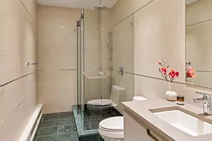 127 E 81st St, New York, NY 10028 - Photo 18