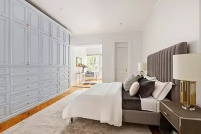 127 E 81st Street, New York City, NY 10028 - Photo 8