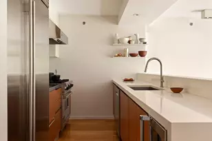 259 E 7th St, New York City, NY 10009 - Photo 6