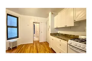311 E 76th St, New York, NY 10021 - Photo 4