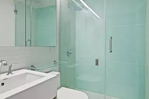 343 E 74th St, New York City, NY 10021 - Photo 4