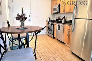 516 W 47th St, New York City, NY 10036 - Photo 8
