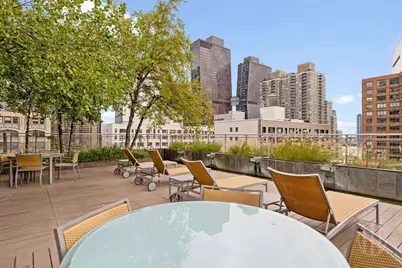 303 E 33rd Street #9E, New York City, NY 10016 - Photo 30