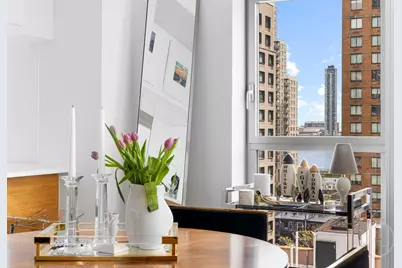 303 E 33rd Street #9E, New York City, NY 10016 - Photo 8
