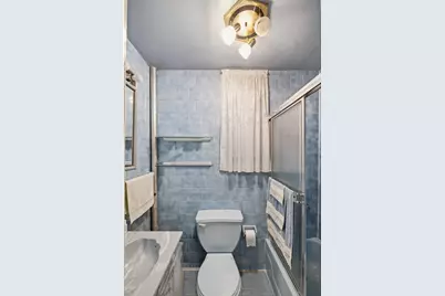 818 Onderdonk Avenue, New York City, NY 11385 - Photo 6