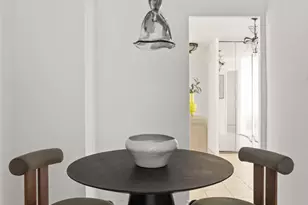 370 E 76th St, New York, NY 10021 - Photo 2