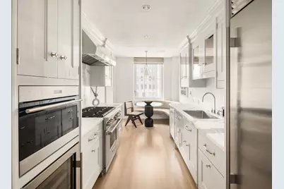 301 E 81st Street #10B, New York City, NY 10028 - Photo 2