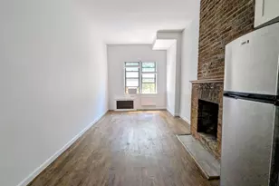 307 W 29th St, New York City, NY 10001 - Photo 2