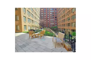 420 E 64th St, New York, NY 10065 - Photo 28