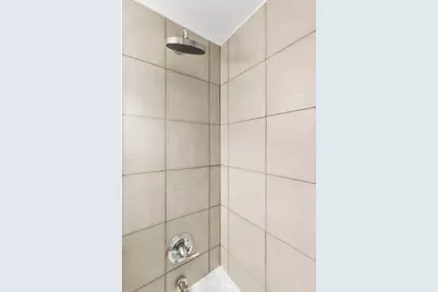 320 E 42nd Street #408, New York City, NY 10017 - Photo 8