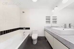 201 Spencer St, New York City, NY 11205 - Photo 6