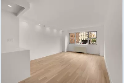321 E 48th Street #7L, New York, NY 10017 - Photo 6