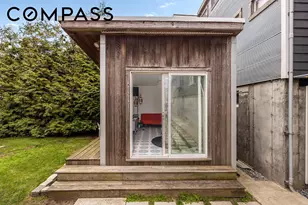 318 Beach 87th St, New York City, NY 11693 - Photo 18