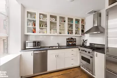 65 Nassau Street #8A, New York City, NY 10038 - Photo 4