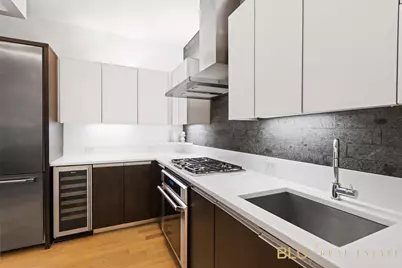247 W 46th Street #401, New York, NY 10036 - Photo 2