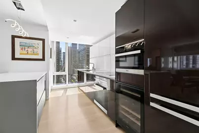 135 W 52nd Street #25D, New York, NY 10019 - Photo 4