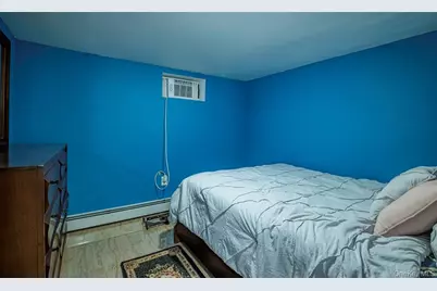 112-28 200th Street, New York City, NY 11412 - Photo 12