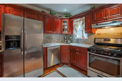 112-28 200th Street, New York City, NY 11412 - Photo 8